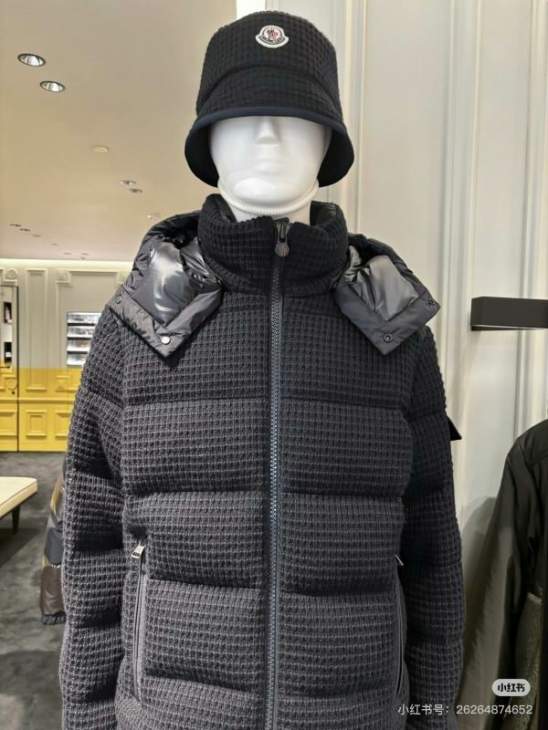 Picture of Moncler Down Jackets _SKUMonclersz1-526yr24237009